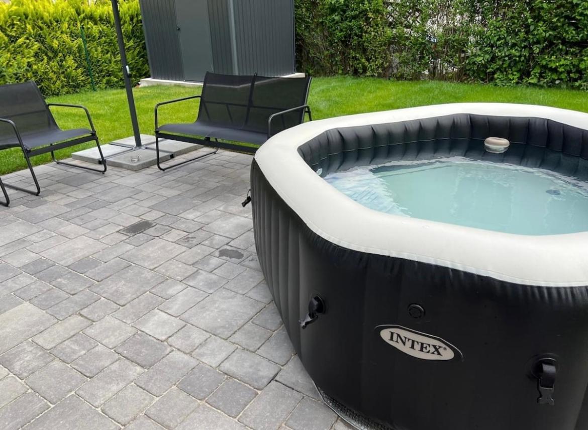 Villa Haushalfte Mit Garten, Kamin, Grill & Whirlpool Nahe Ber à Berlin Extérieur photo