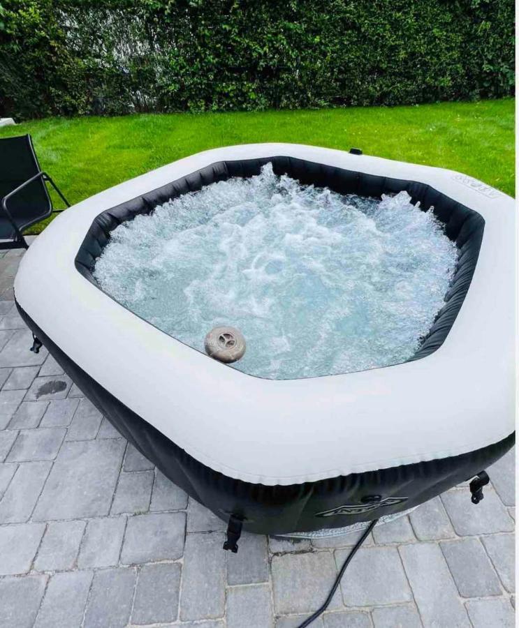 Villa Haushalfte Mit Garten, Kamin, Grill & Whirlpool Nahe Ber à Berlin Extérieur photo